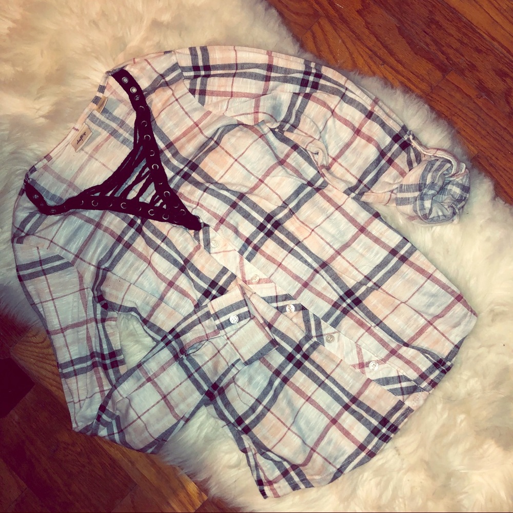 🧡4 for $17🧡 Cross cross flannel